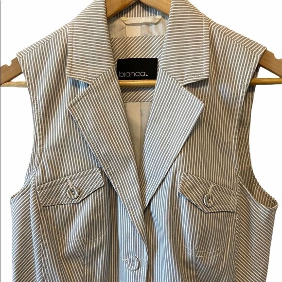 NWOT BIANCA Grey Pinstripe Sleeveless Vest 10 - Picture 6 of 8